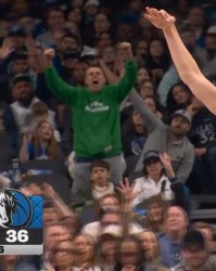 乐鱼线上服务-手起刀落！克莱追身三分轰进 帮助独行侠打停勇士